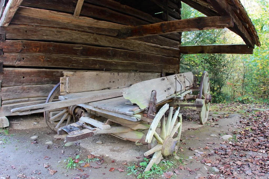 Ancienne charrette en bois à Cades Cove