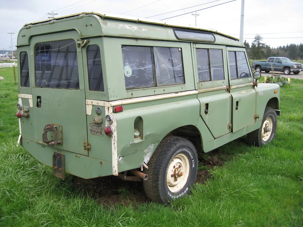 Old Land Rover displayed at the Blue Heron site in Tillamook