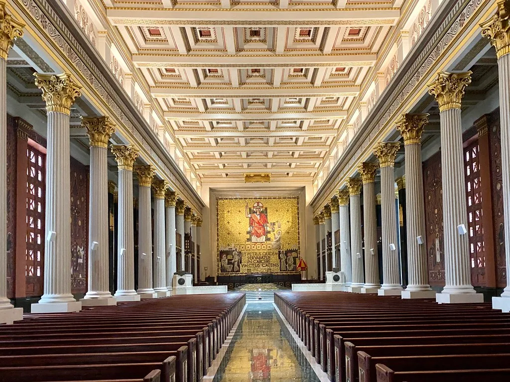 Nave of St. Peter in Chains Cathedral in Cincinnati
