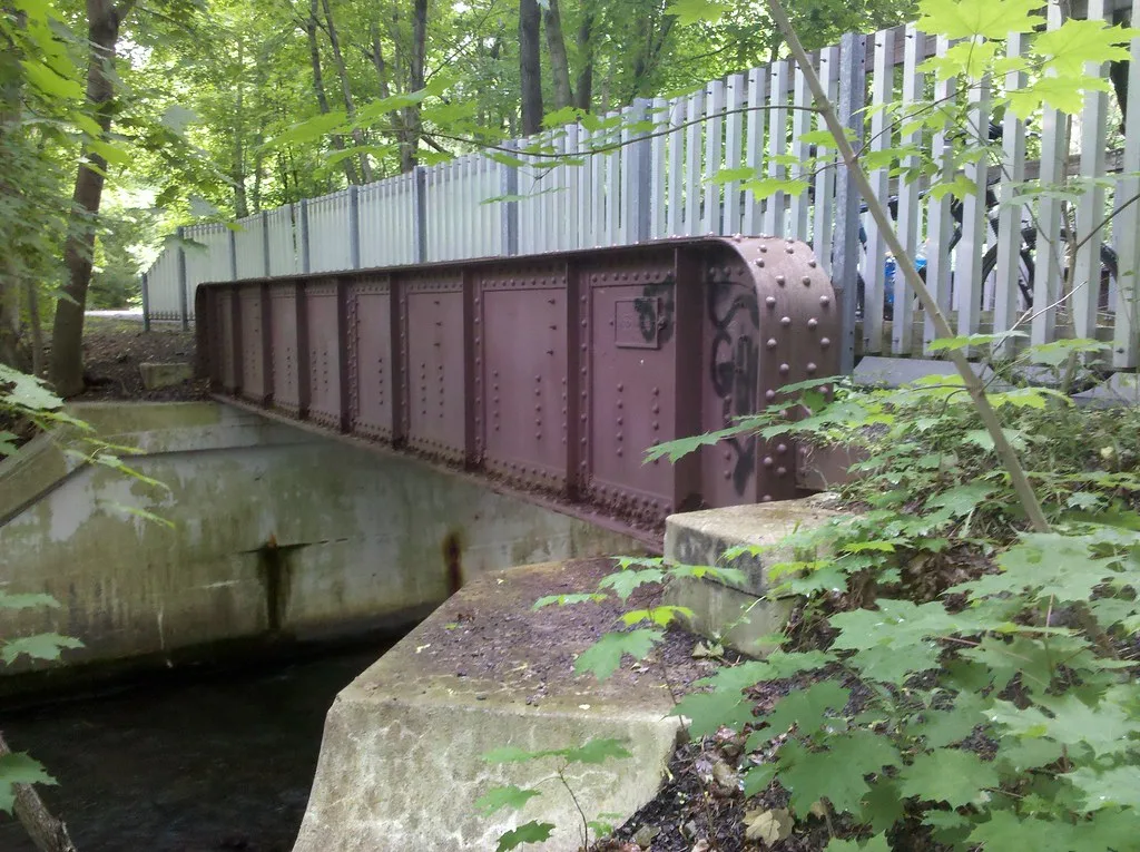 Former steel railway bridge reused as a footbridge