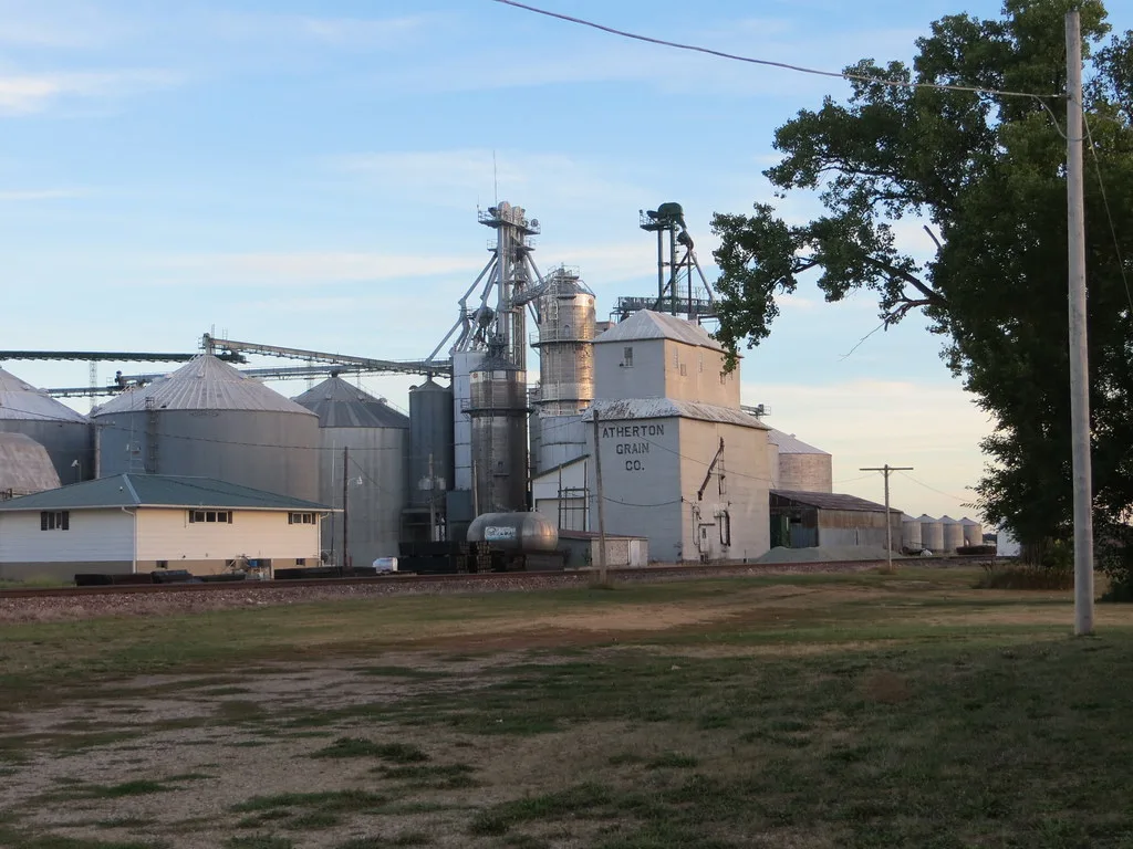 Grain elevators in Normandy, Illinois