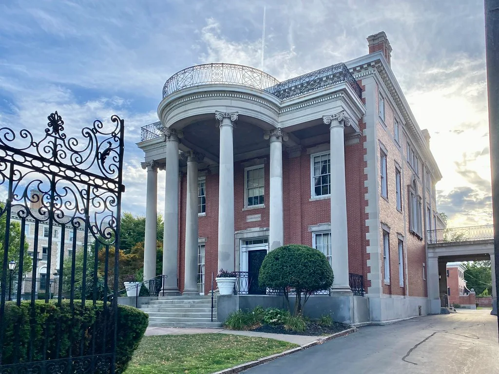 Portico and facade of Williams-Pratt House in Buffalo