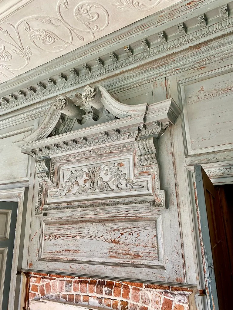 Woodwork and fireplace surround in the Drayton Hall living room