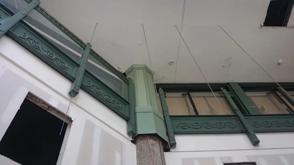 Surviving railing from the former Georgetown Park atrium
