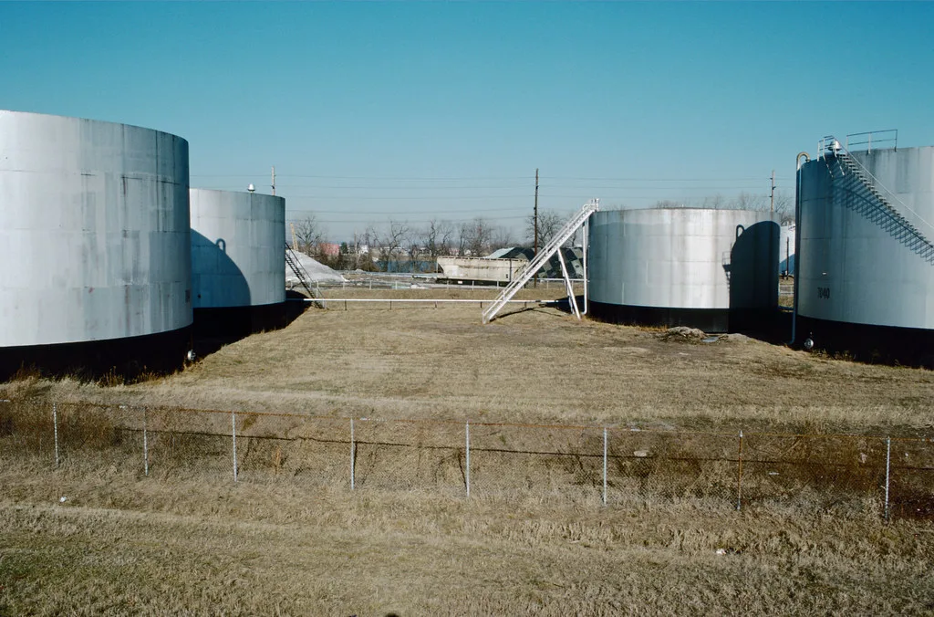 Former storage tanks on River Road in Louisville, photographed in 1988